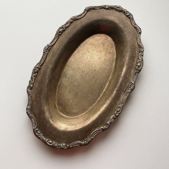 Vintage Silver-Plated Oval Serving Dish | Ornate Edge | Collectible Decor - Picture 4 of 8